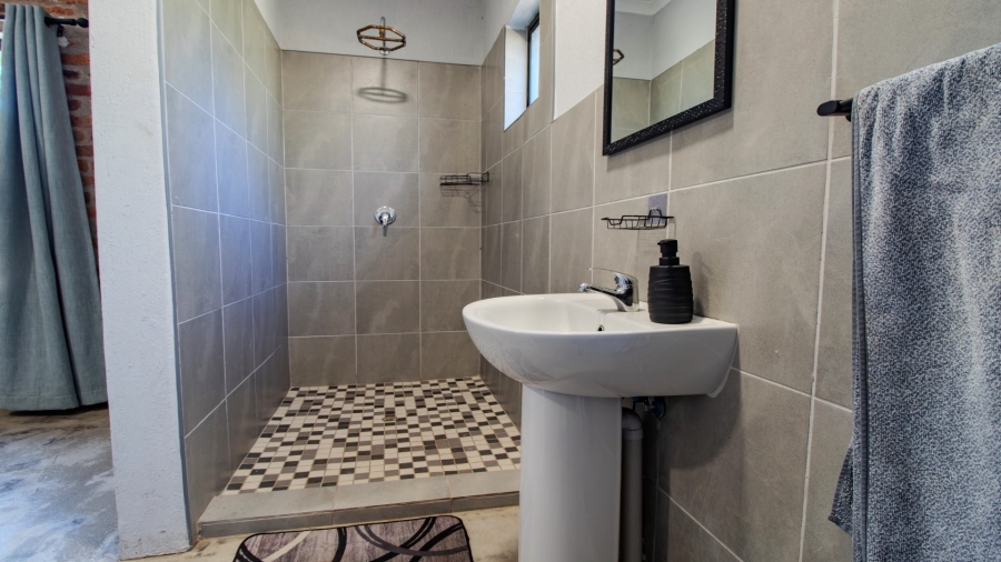 2 Bedroom Property for Sale in Marloth Park Mpumalanga