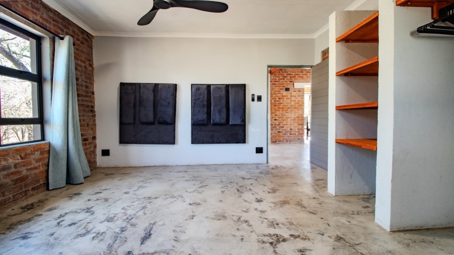 2 Bedroom Property for Sale in Marloth Park Mpumalanga