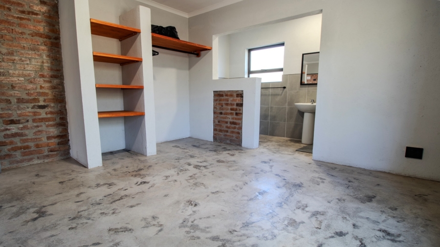 2 Bedroom Property for Sale in Marloth Park Mpumalanga