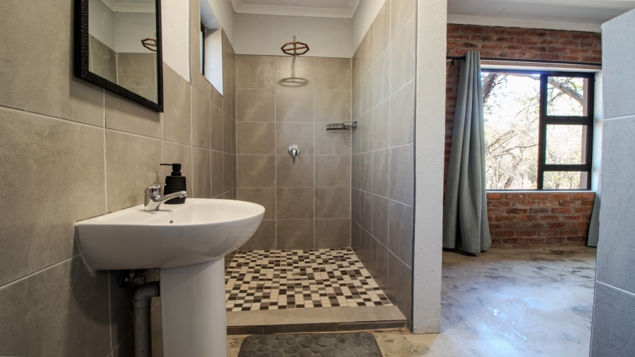 2 Bedroom Property for Sale in Marloth Park Mpumalanga