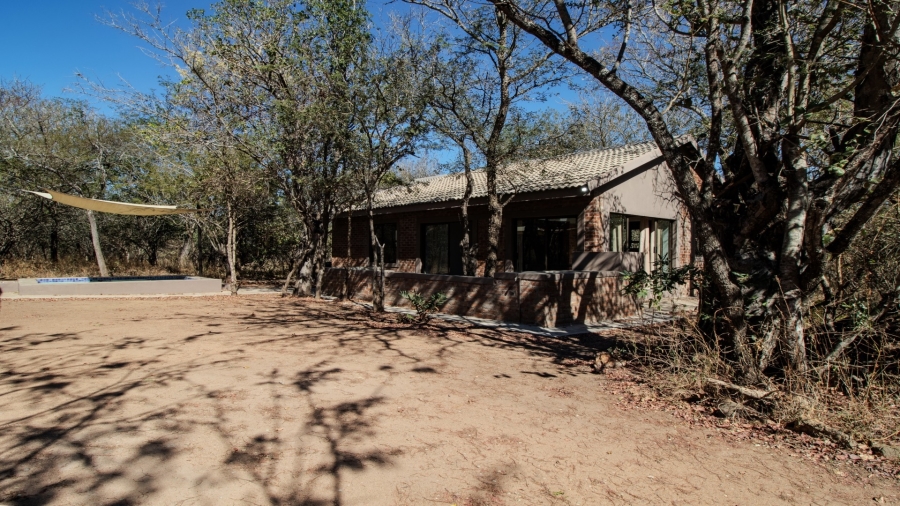 2 Bedroom Property for Sale in Marloth Park Mpumalanga