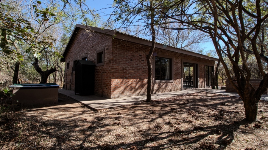 2 Bedroom Property for Sale in Marloth Park Mpumalanga