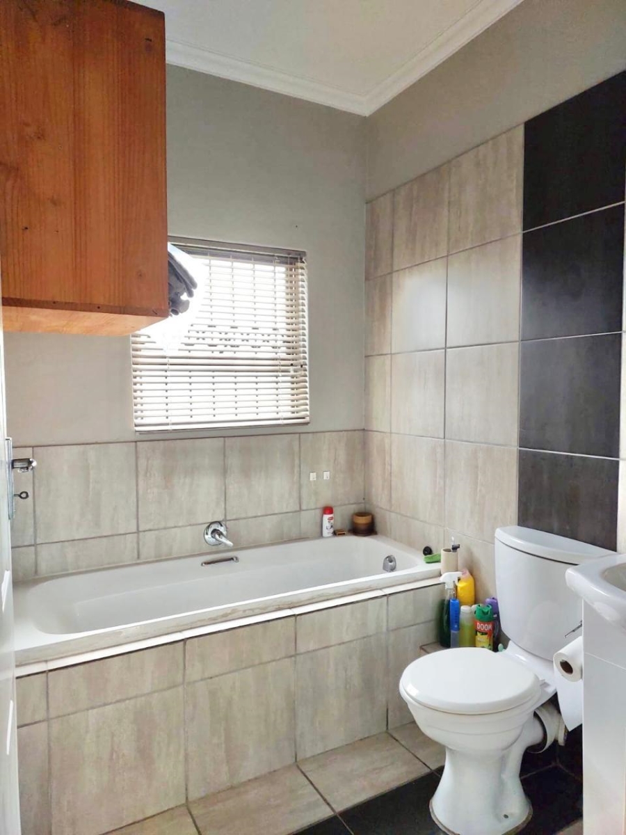 3 Bedroom Property for Sale in Terra Nova Mpumalanga