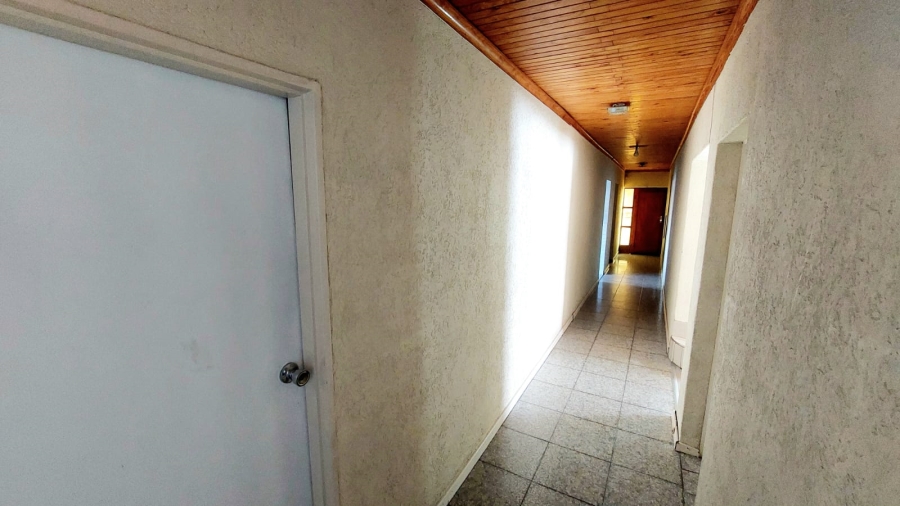 5 Bedroom Property for Sale in Kinross Mpumalanga