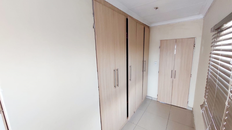 5 Bedroom Property for Sale in Kinross Mpumalanga
