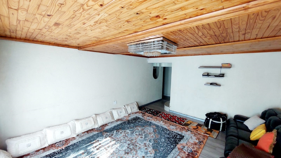 5 Bedroom Property for Sale in Kinross Mpumalanga