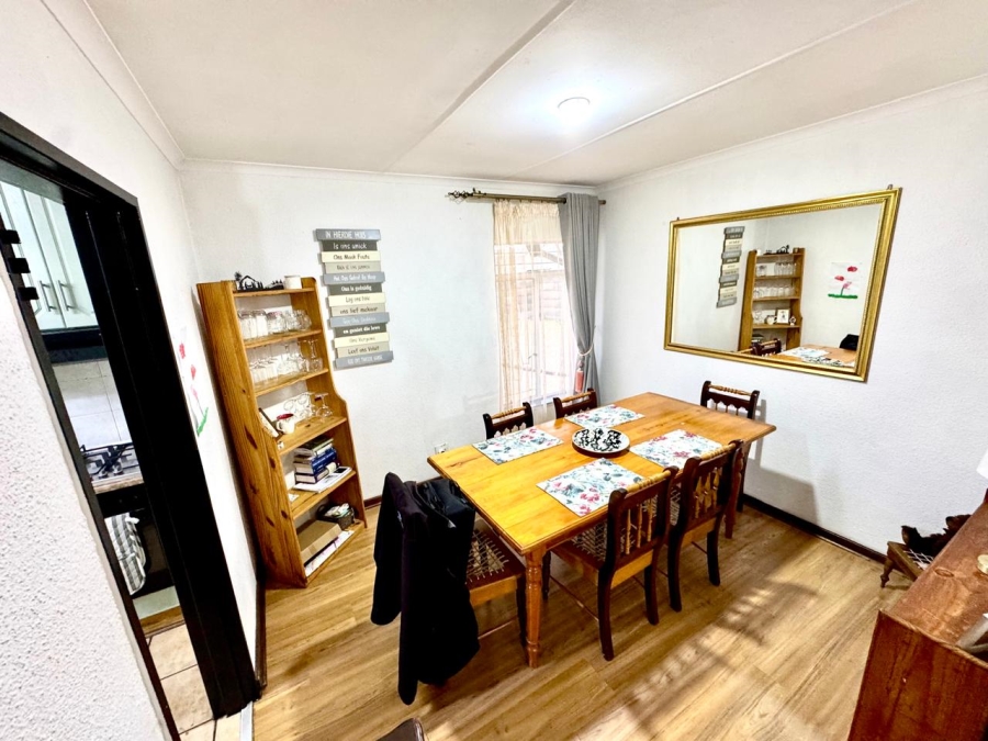 5 Bedroom Property for Sale in Secunda Mpumalanga