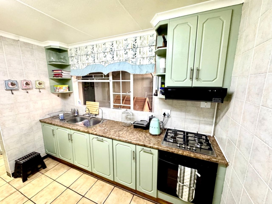 5 Bedroom Property for Sale in Secunda Mpumalanga