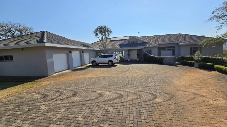 6 Bedroom Property for Sale in Waterberry Country Estate Mpumalanga