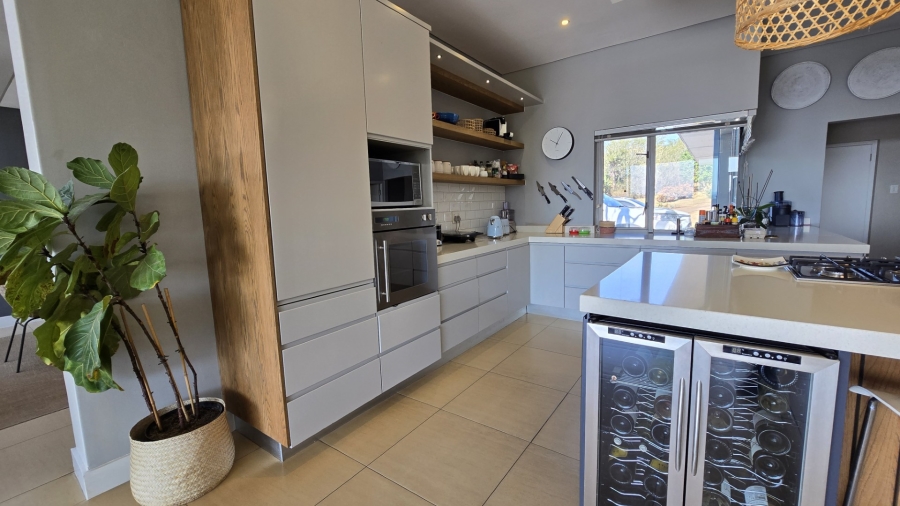 6 Bedroom Property for Sale in Waterberry Country Estate Mpumalanga