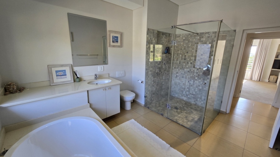 6 Bedroom Property for Sale in Waterberry Country Estate Mpumalanga