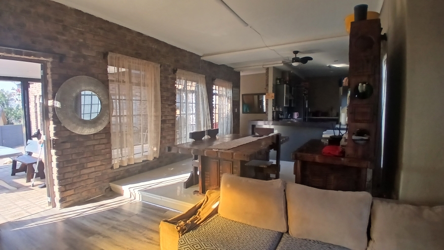 3 Bedroom Property for Sale in West Acres Mpumalanga