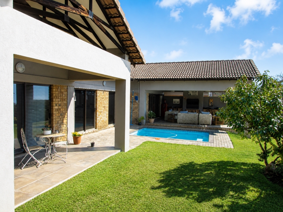 4 Bedroom Property for Sale in Sonheuwel Ext 1 Mpumalanga