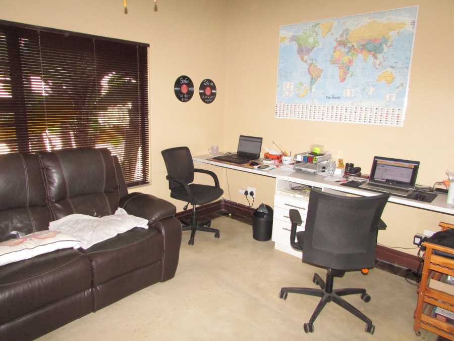 4 Bedroom Property for Sale in Sonheuwel Ext 1 Mpumalanga