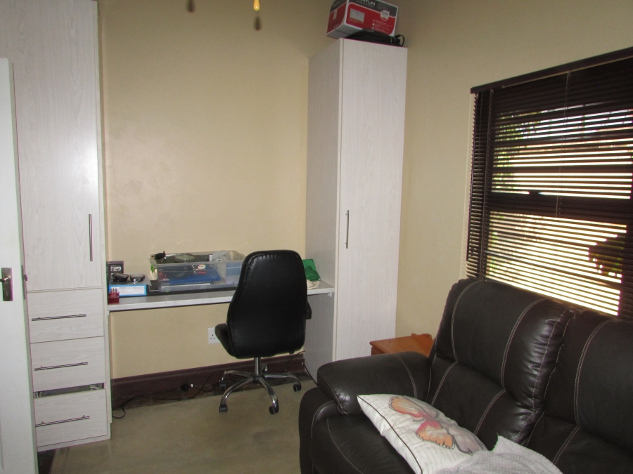 4 Bedroom Property for Sale in Sonheuwel Ext 1 Mpumalanga