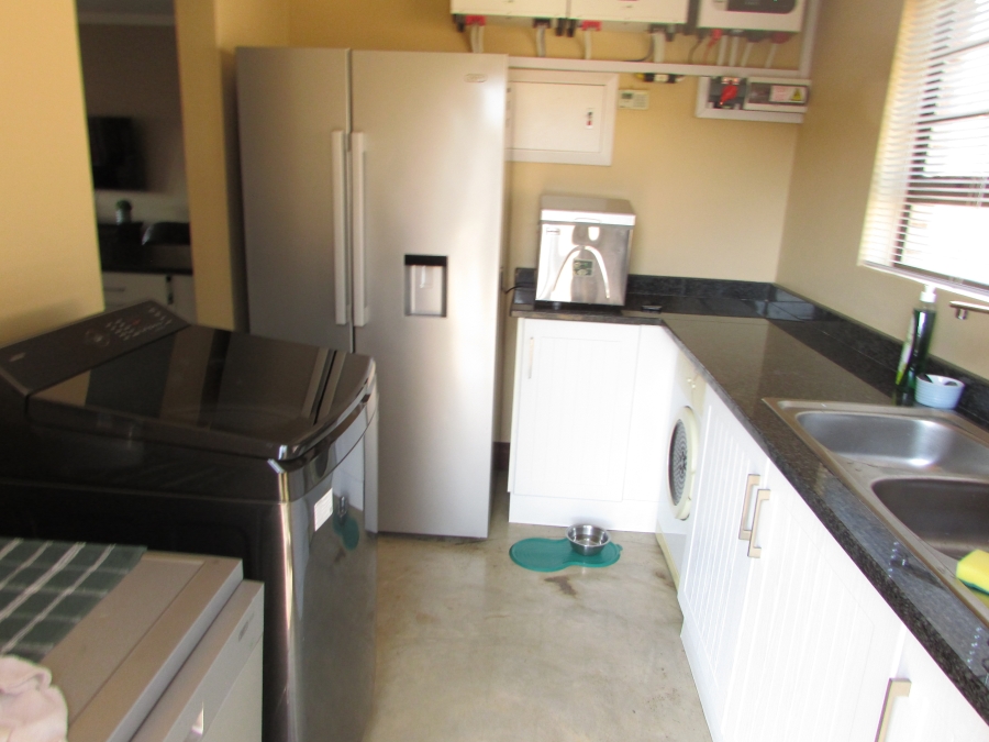 4 Bedroom Property for Sale in Sonheuwel Ext 1 Mpumalanga