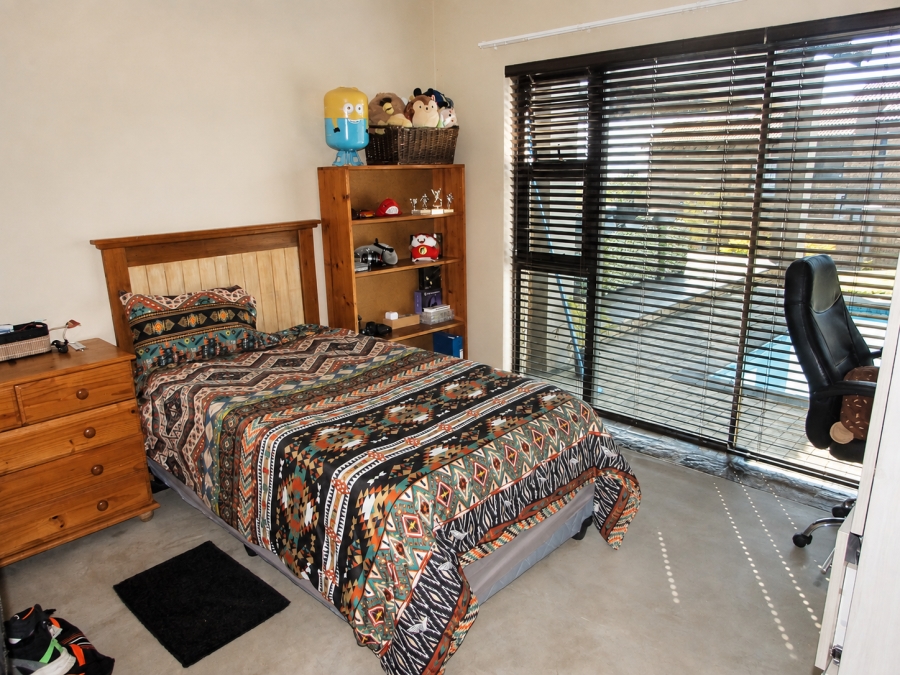 4 Bedroom Property for Sale in Sonheuwel Ext 1 Mpumalanga