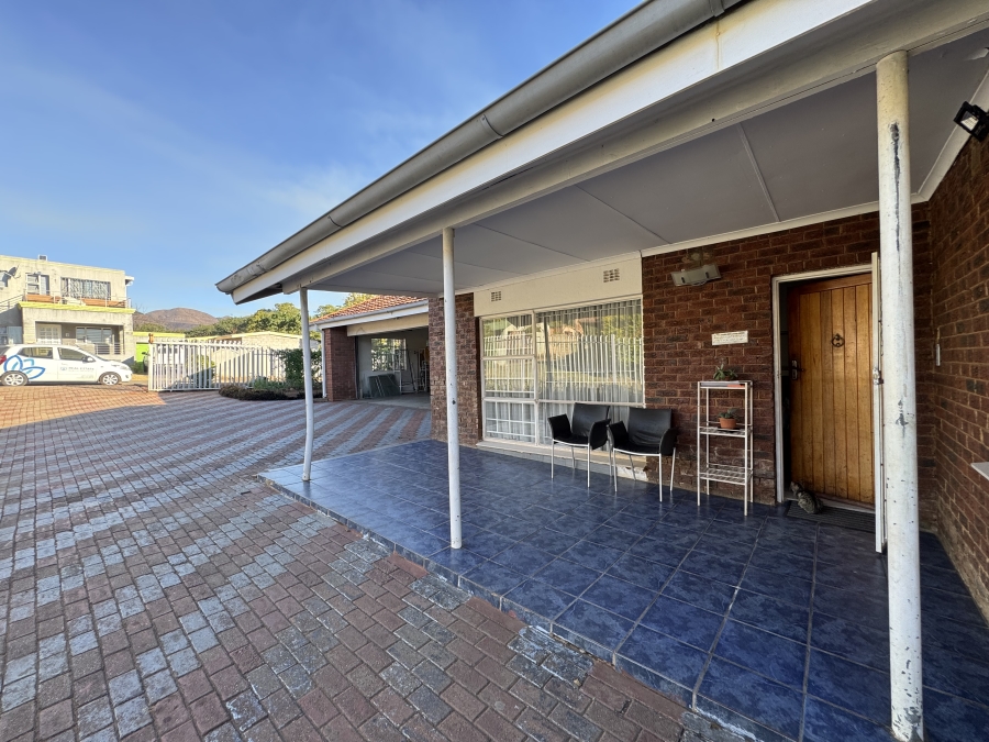 5 Bedroom Property for Sale in Barberton Mpumalanga