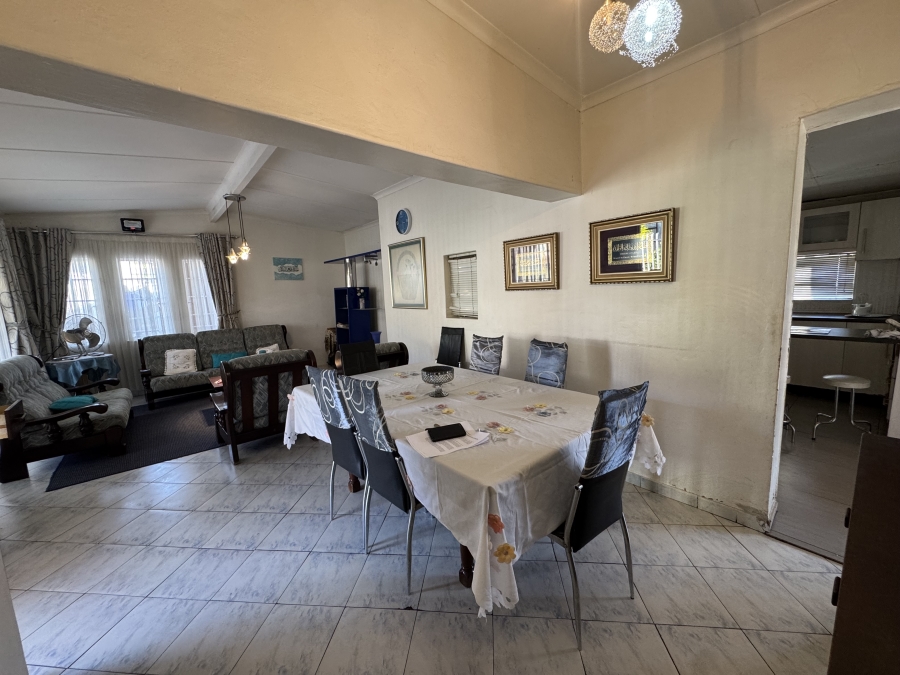 5 Bedroom Property for Sale in Barberton Mpumalanga