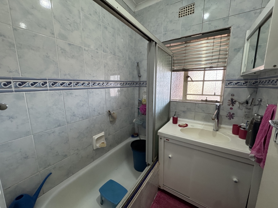 5 Bedroom Property for Sale in Barberton Mpumalanga