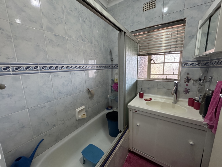 5 Bedroom Property for Sale in Barberton Mpumalanga