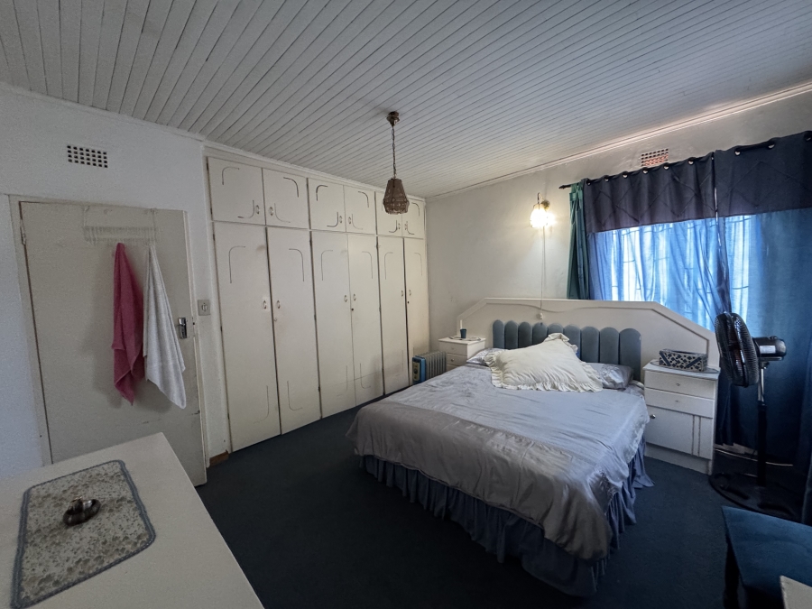 5 Bedroom Property for Sale in Barberton Mpumalanga