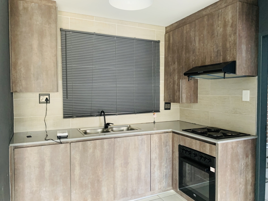 To Let 1 Bedroom Property for Rent in Middelburg Central Mpumalanga