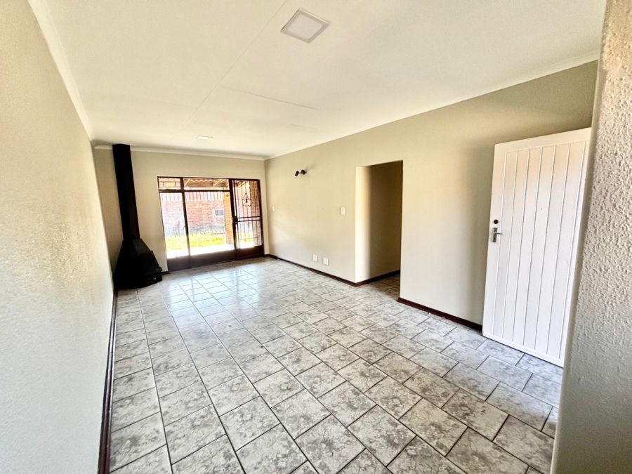 2 Bedroom Property for Sale in Trichardt Mpumalanga