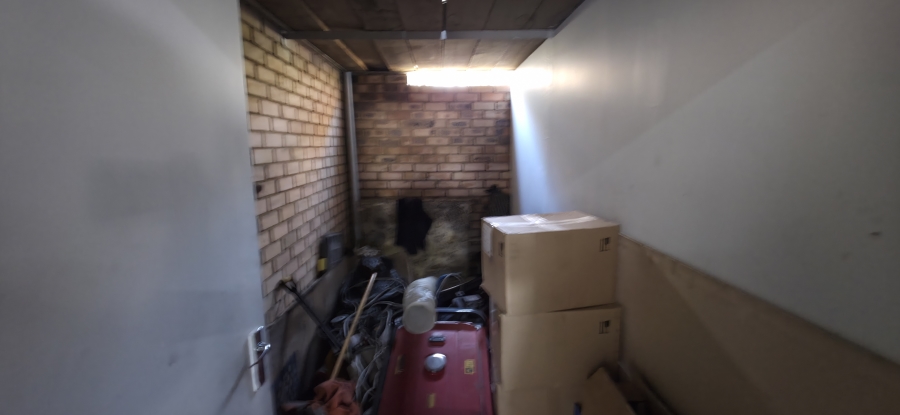 To Let Commercial Property for Rent in Die Heuwel Mpumalanga