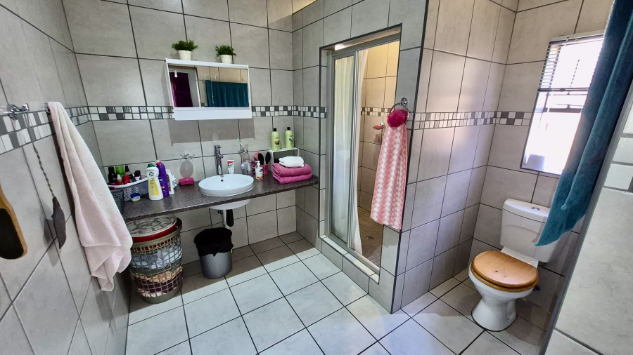 3 Bedroom Property for Sale in Die Heuwel Mpumalanga