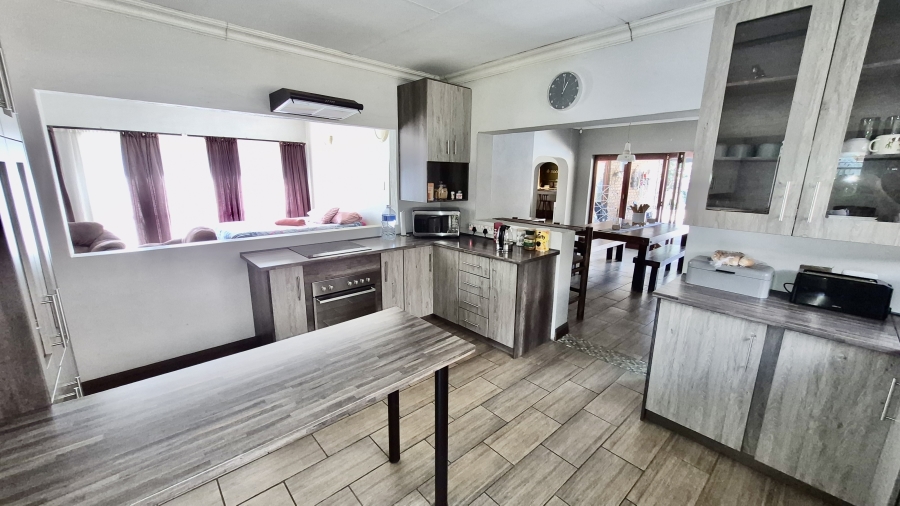 3 Bedroom Property for Sale in Die Heuwel Mpumalanga