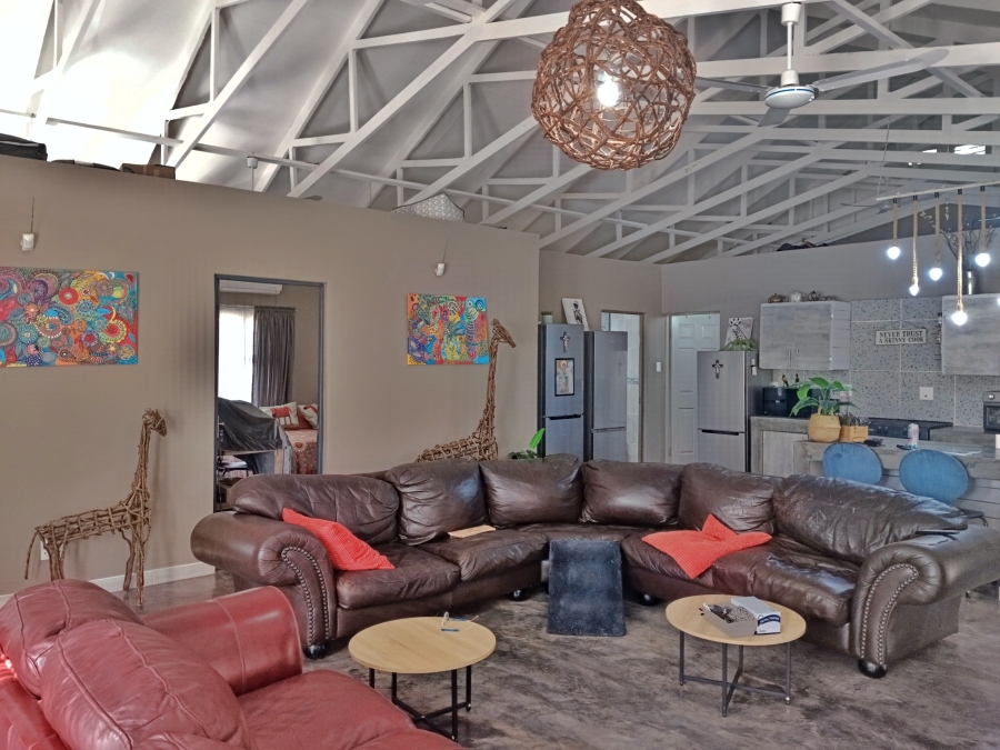 3 Bedroom Property for Sale in Marloth Park Mpumalanga