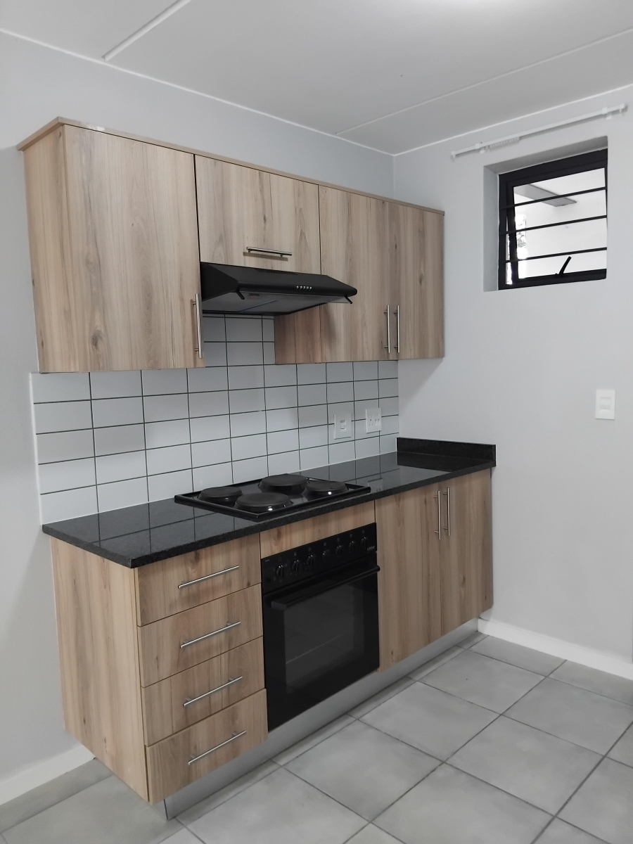 To Let 2 Bedroom Property for Rent in Nelspruit Ext 13 Mpumalanga