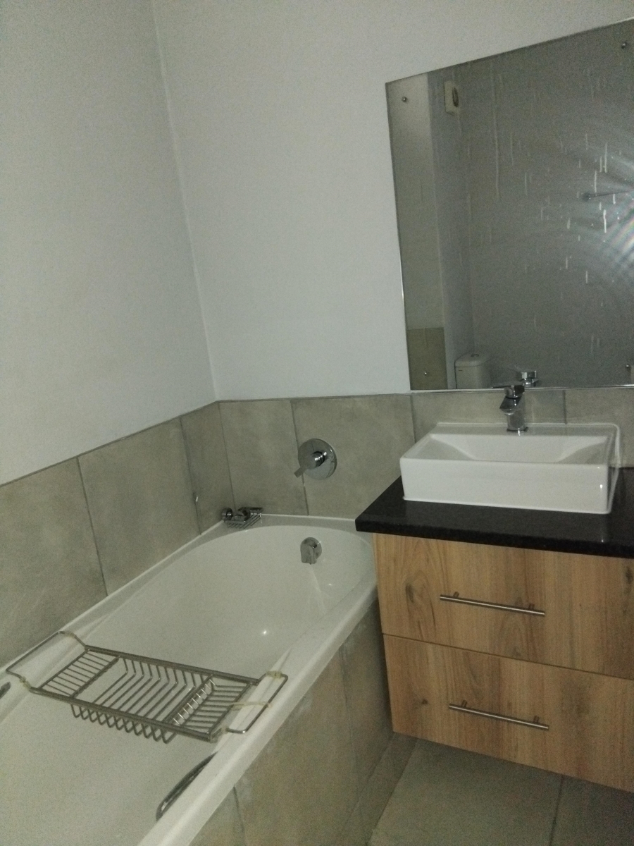To Let 2 Bedroom Property for Rent in Nelspruit Ext 13 Mpumalanga