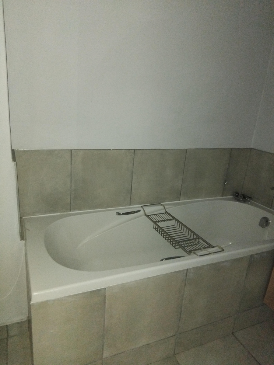 To Let 2 Bedroom Property for Rent in Nelspruit Ext 13 Mpumalanga