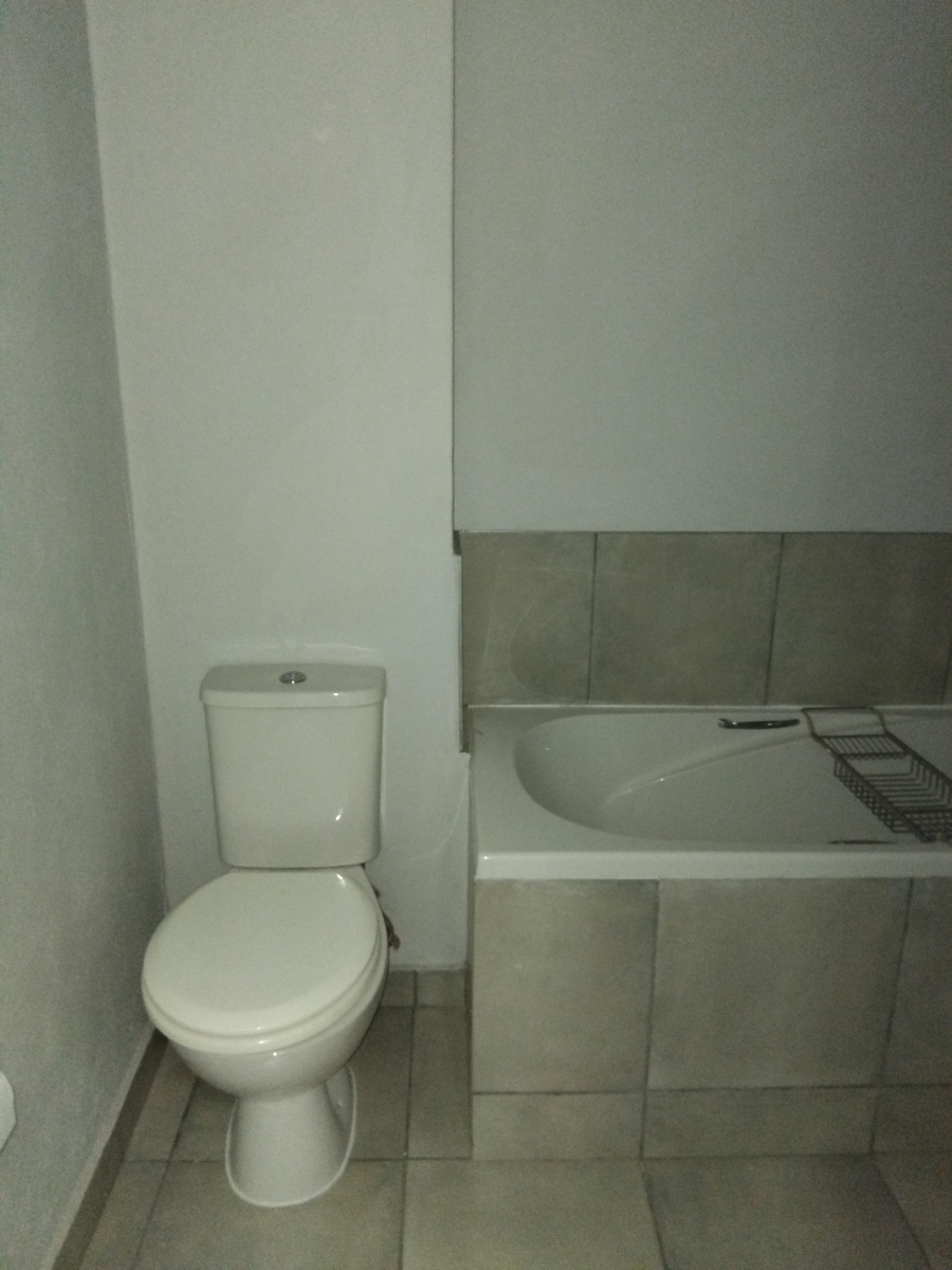 To Let 2 Bedroom Property for Rent in Nelspruit Ext 13 Mpumalanga