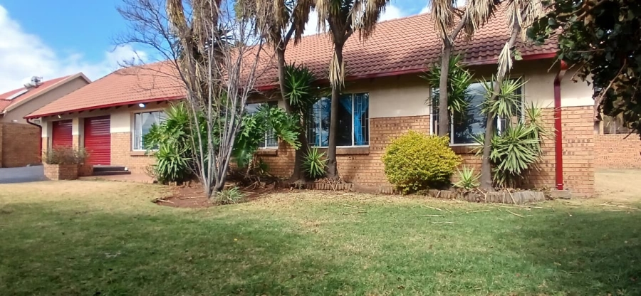 3 Bedroom Property for Sale in Die Heuwel Mpumalanga
