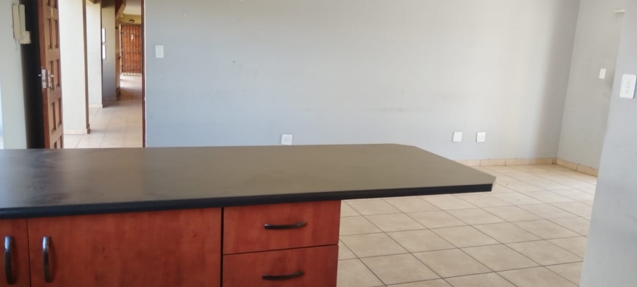 2 Bedroom Property for Sale in Reyno Ridge Mpumalanga