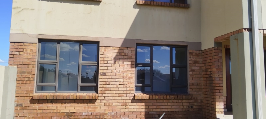 2 Bedroom Property for Sale in Reyno Ridge Mpumalanga