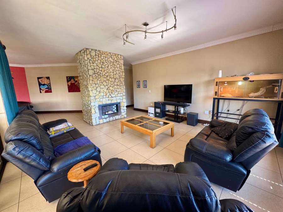 4 Bedroom Property for Sale in Bankenveld Mpumalanga