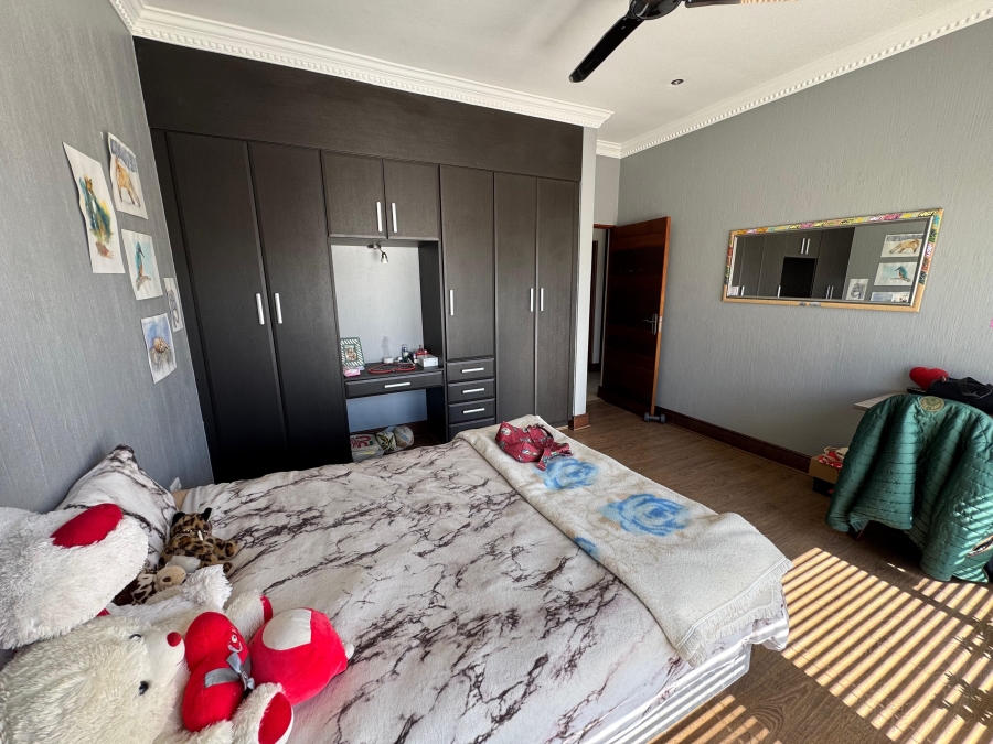 4 Bedroom Property for Sale in Bankenveld Mpumalanga