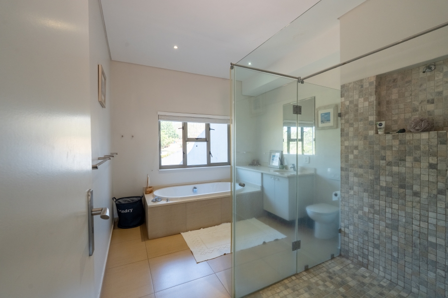 5 Bedroom Property for Sale in Waterberry Country Estate Mpumalanga