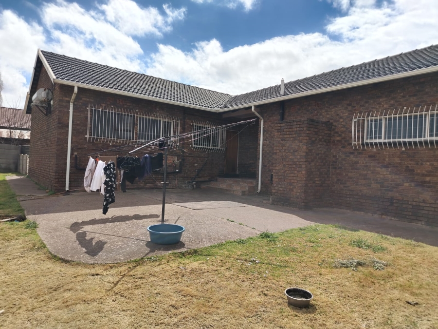 4 Bedroom Property for Sale in Tasbet Park Mpumalanga