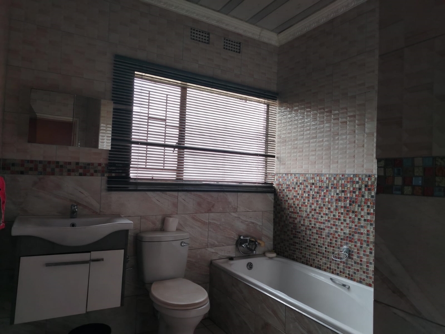 4 Bedroom Property for Sale in Tasbet Park Mpumalanga