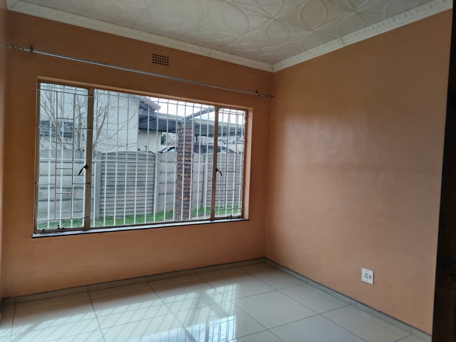 4 Bedroom Property for Sale in Tasbet Park Mpumalanga