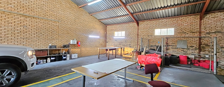 To Let Commercial Property for Rent in Die Heuwel Mpumalanga