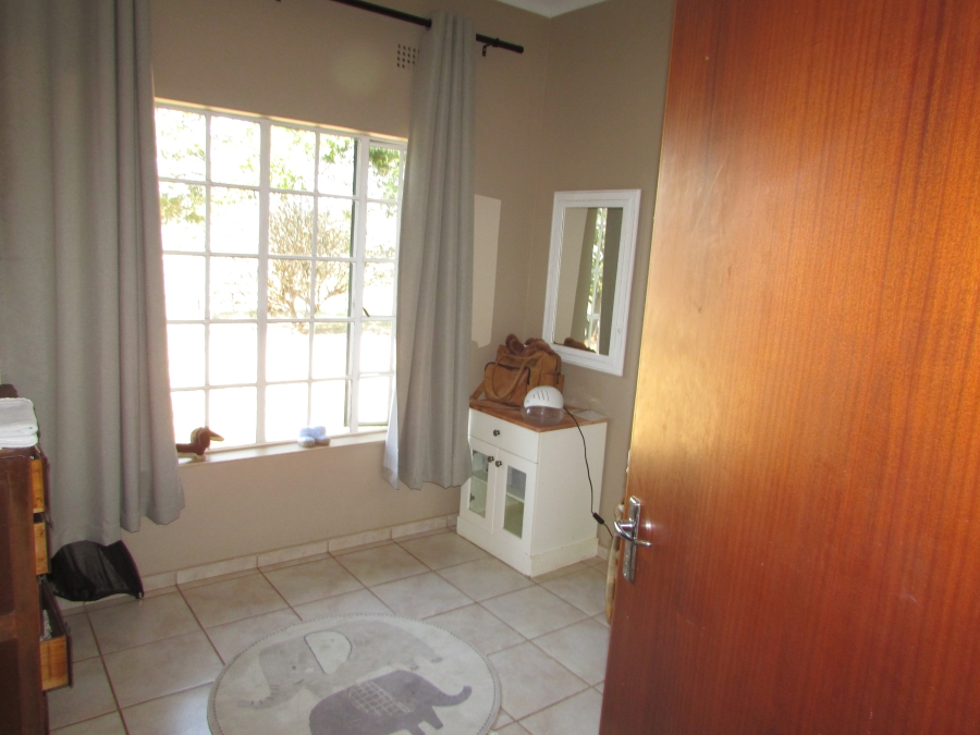 Commercial Property for Sale in White River Estates Mpumalanga