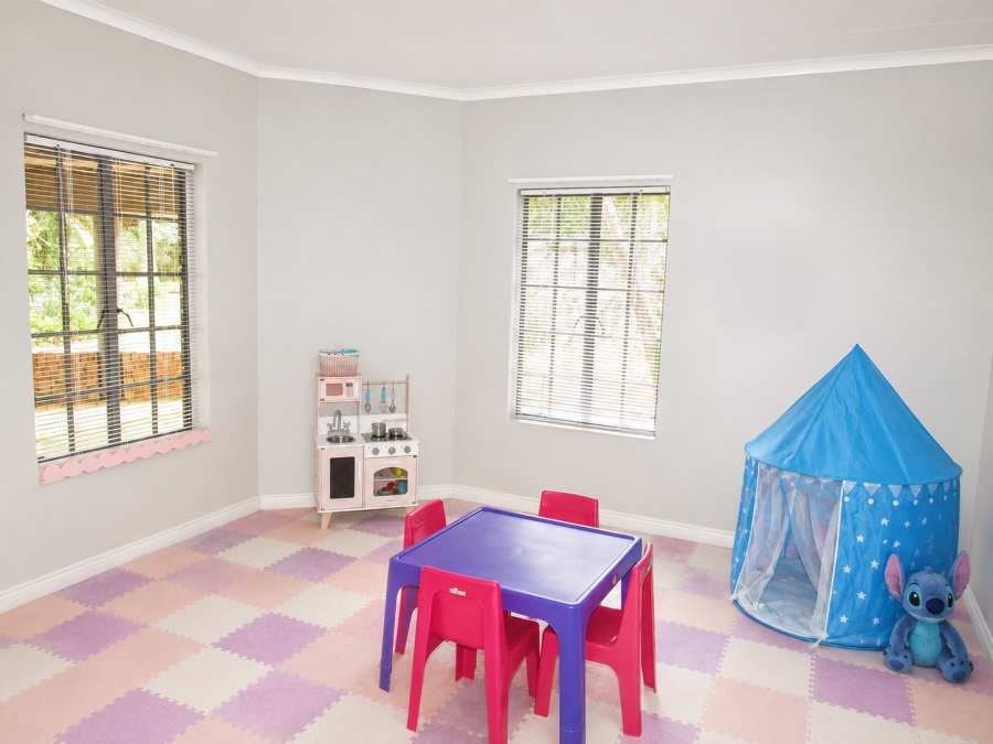 Commercial Property for Sale in White River Estates Mpumalanga