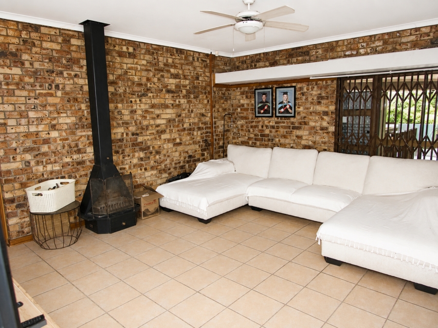Commercial Property for Sale in White River Estates Mpumalanga