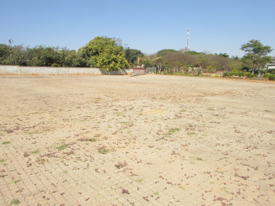 Commercial Property for Sale in White River Estates Mpumalanga